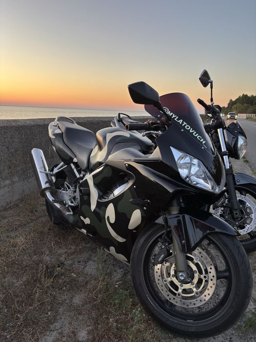 Honda cbr600f4i