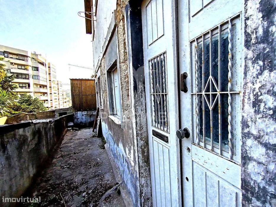 2 Moradias para recuperar - Freixo