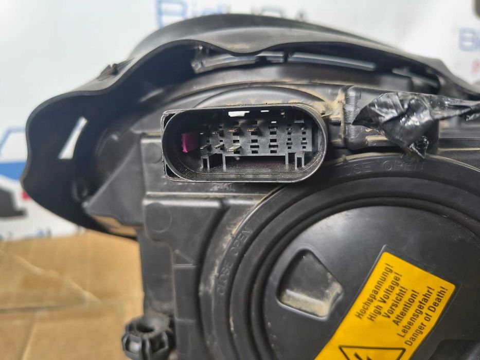 Lampa Przednia Reflektor Lewy Prawy Porsche Macan 95B 14-18r Bi-Xenon