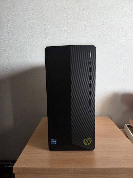 hp pavilian gaming desktop tg01-2003np