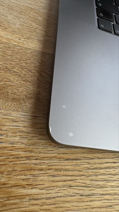 MacBook Pro 16” (2019) i9 16GB RAM