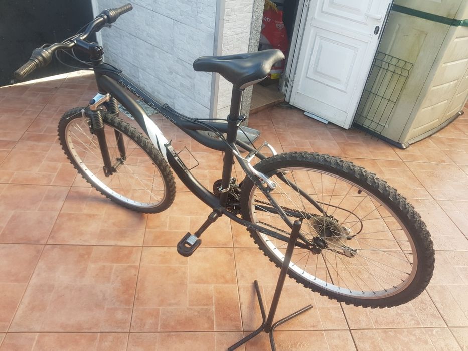 Bicicleta de adulto roda roda 26 impecável