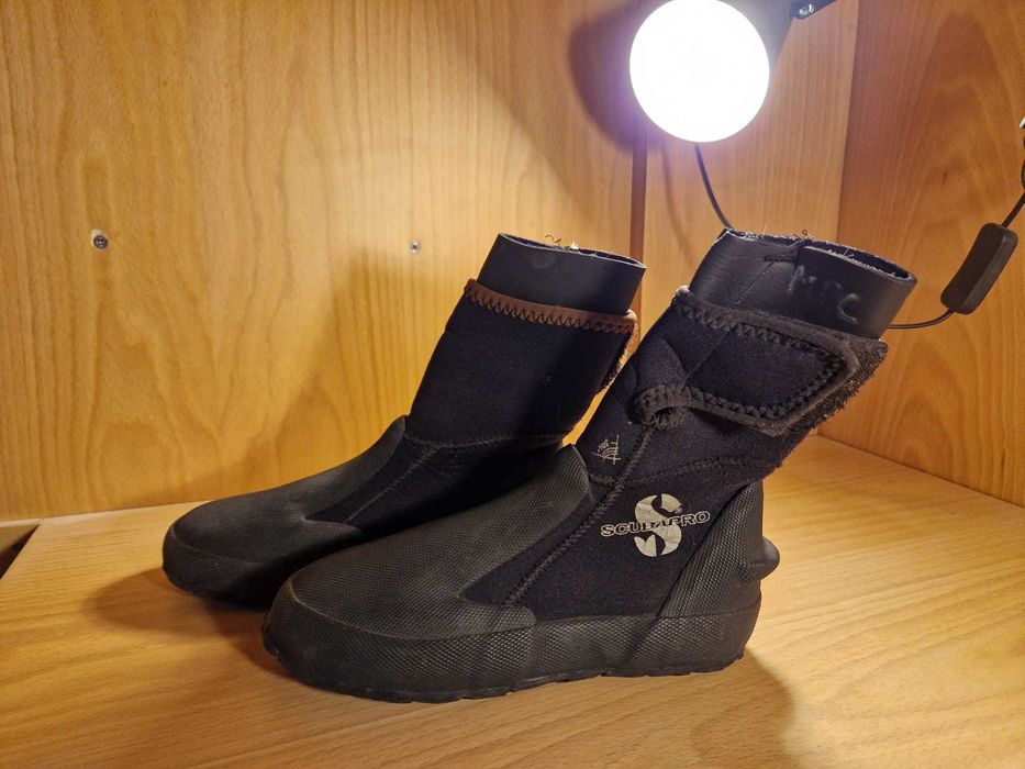 Botas de Mergulho Scubapro – 2XS (equivale ao 37/38) – Usadas