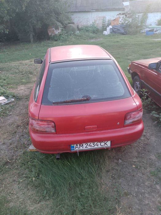 Автомобиль Subaru impreza 1998 г.в. 1.6