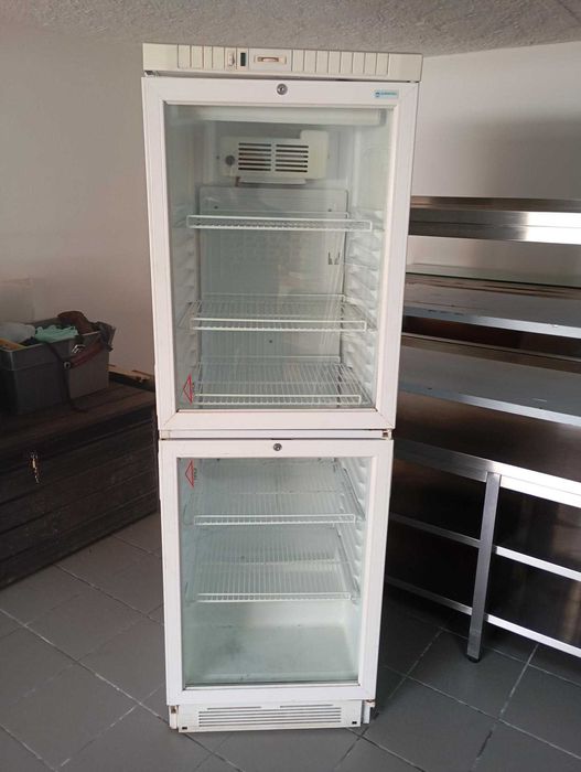 Bancadas de Inox praticamente novas