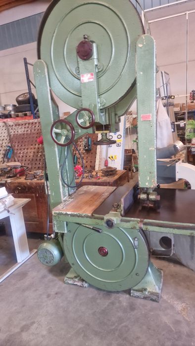 Serra de fita mida milor de 800 maquinas de carpintaria