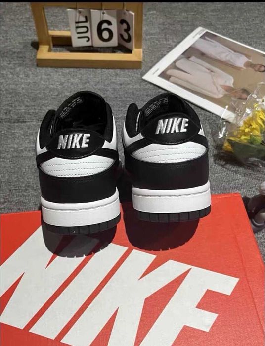 Nike Dunk Low Czarny R.41