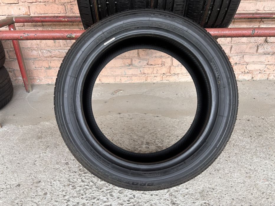 Комплект літніх НОВИХ шин 215/50R18 Toyo