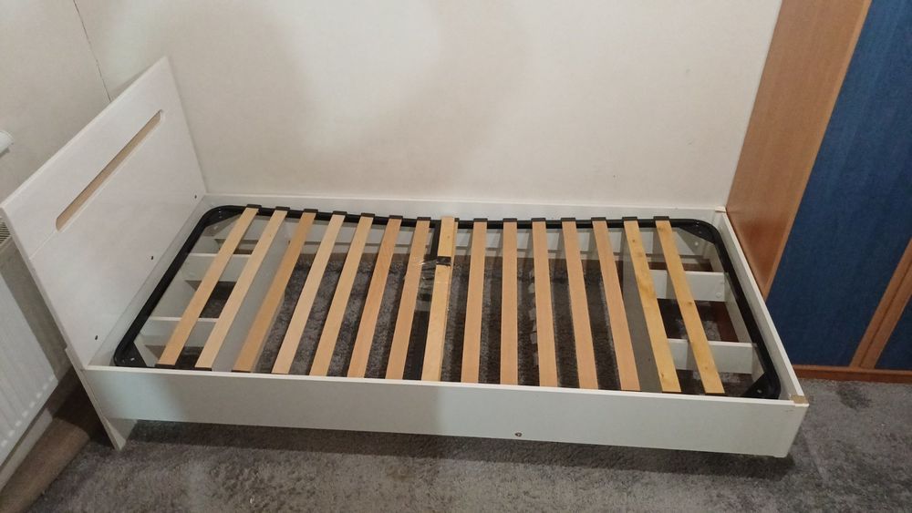 продам ліжко 80×200 з матрацом