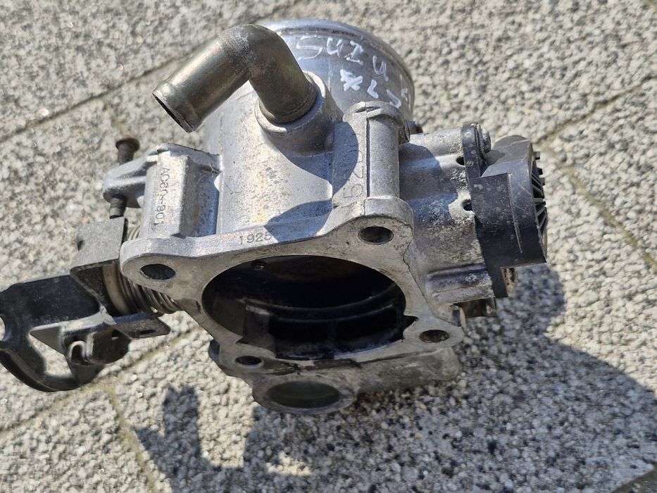 Przepustnica suzuki xl7