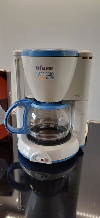 Maquina de cafe cafeteira elétrica UFESA carpacio plus 20 impecável