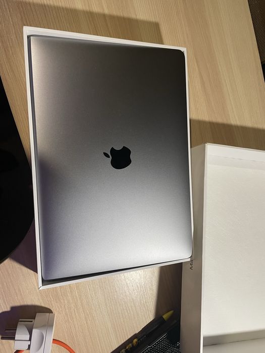 Macbook air 2019, 13,3” на 128 гб: 11 500 грн. - Ноутбуки Львів на Olx