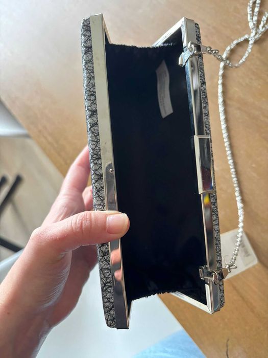 Vendo bolsas / carteiras cerimónia NOVAS