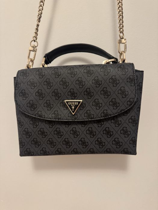 Torebka listonoszka GUESS