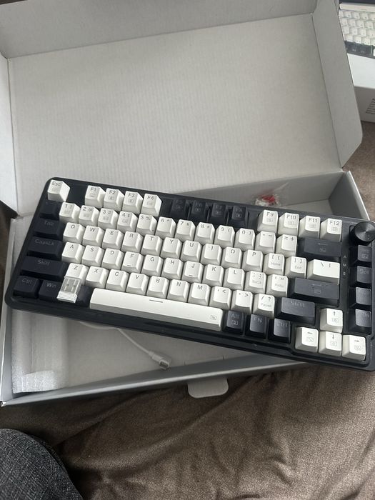 Klawiatura mechaniczna 70% RedDragom Uralpro