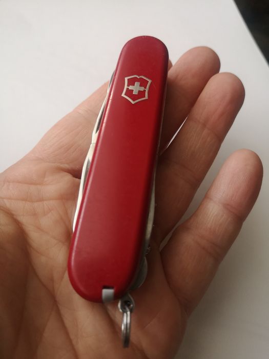 Victorinox Huntsman 15 funkcji