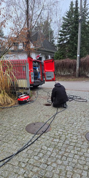 Udrażnianie rur Warszawa - Kanalizacja, WUKO, Zlew, WC, Kamera TV