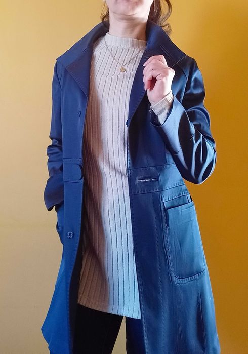 Płaszcz trencz damskie cienki S