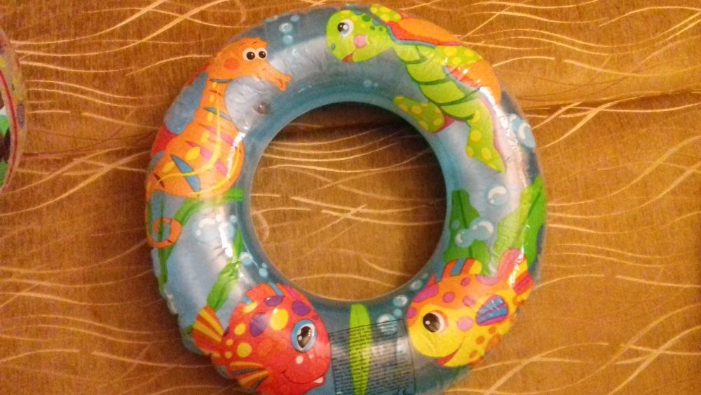 Zestaw dmuchańców: rękawki,koło,piłka plażowa dla dzieci