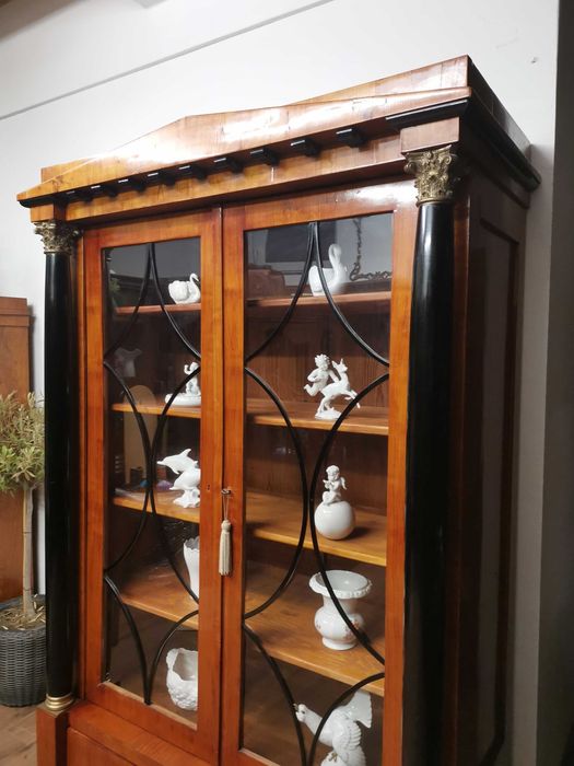 Witryna  biedermeier  czereśnia 1830 r