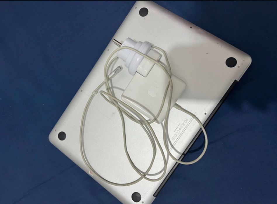 MacBook Pro 13” (Mid 2012)