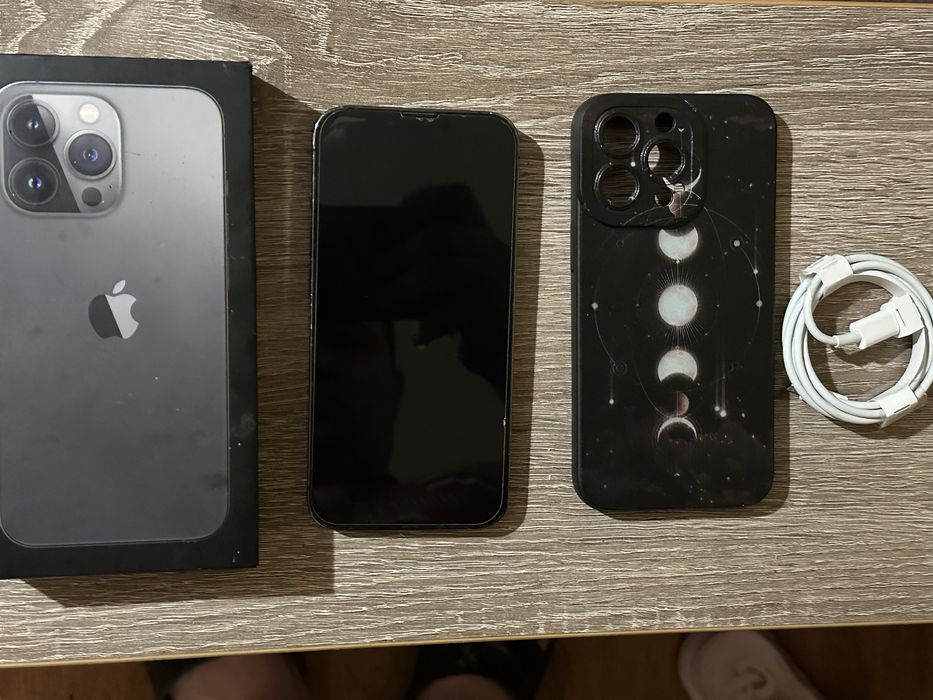 Iphone 13 pro 128 гіг у гарному стані