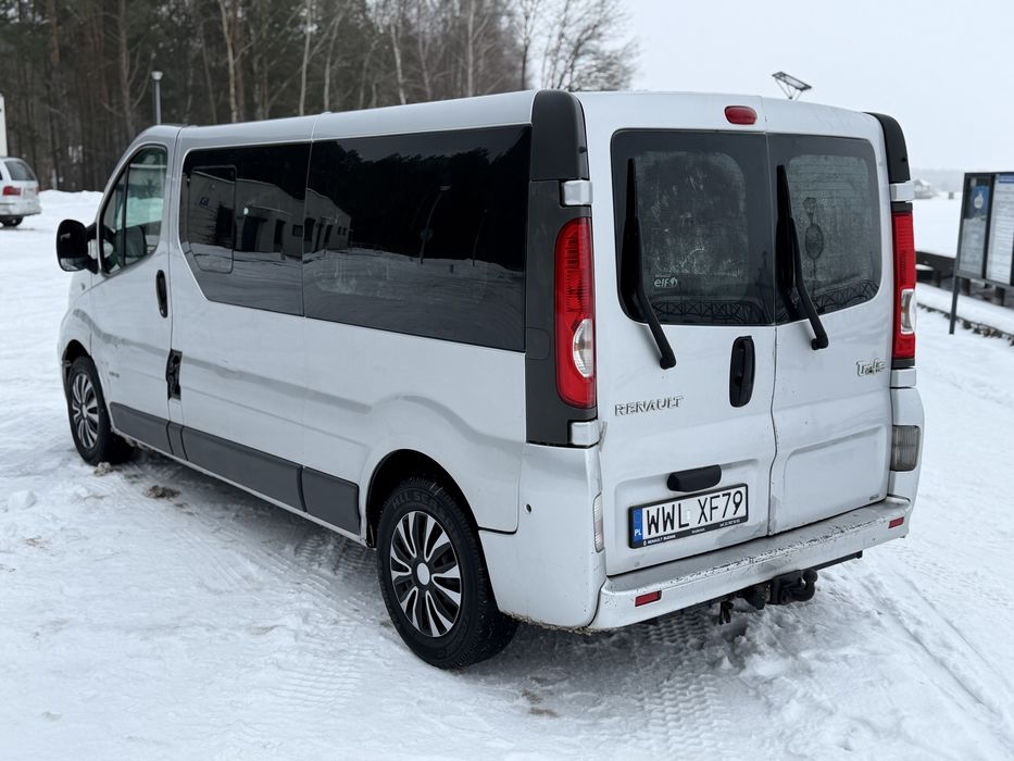 Renault Trafic 2.0 115KM6 biegów_ L2H1 LONG_9 osobowy_Passenger_Klima
