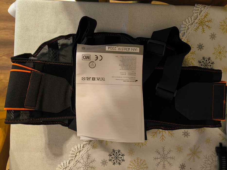 Pas na plecy nowy L-XL