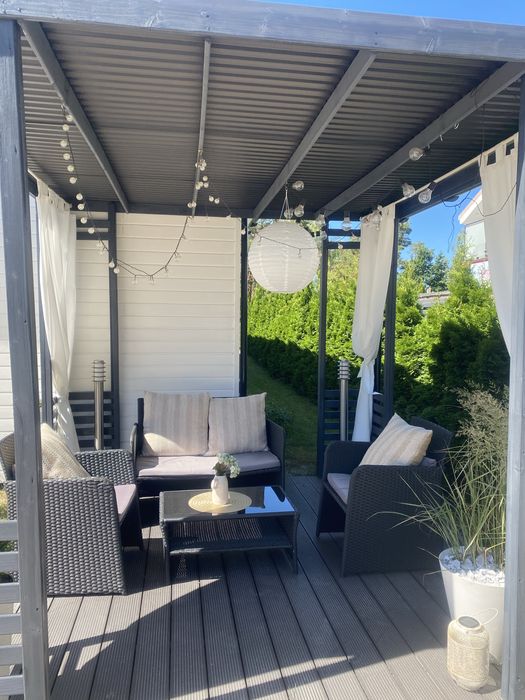 Maj, czerwiec promocyjne pakiety pobytowe. Blisko plaża i las.