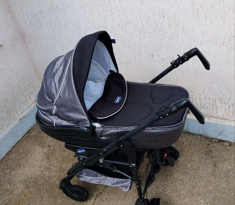 Детская коляска 3в1 фирма  Chicco