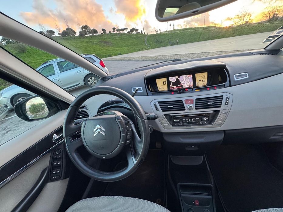 Citroen C4 Picasso 2012 Automático