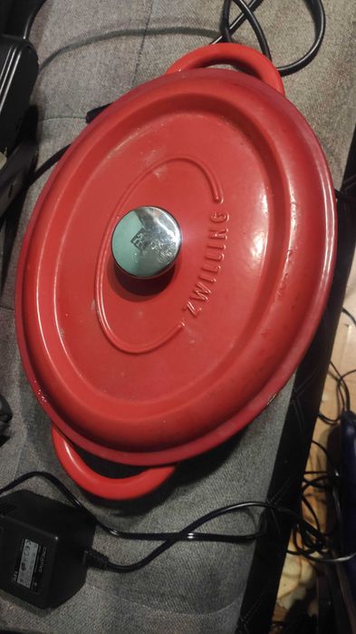 rondel żeliwny owalny 5 l pojemności