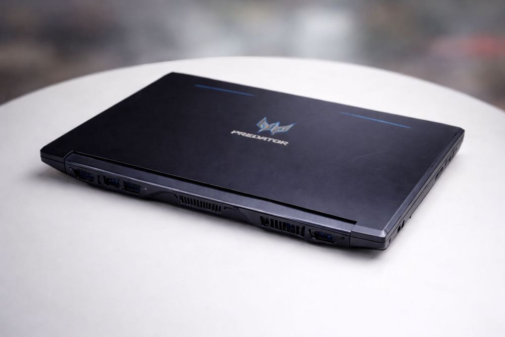 Acer Predator Helios 300 | i7-9 gen | Na części lub do naprawy