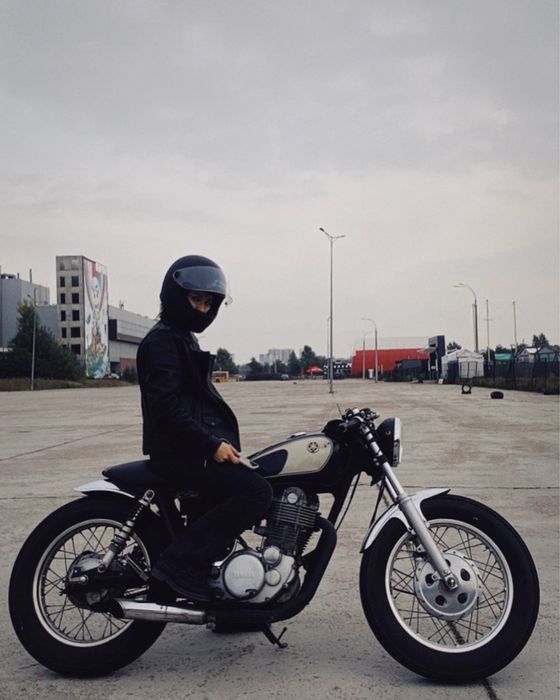 Yamaha SR 400 1995 року