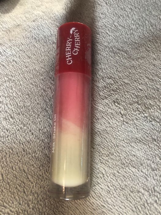 Олія для губ Glambee milk shake oil cherry cherry, glambee вишнева колекція,глембі олія для губ, глембі чері