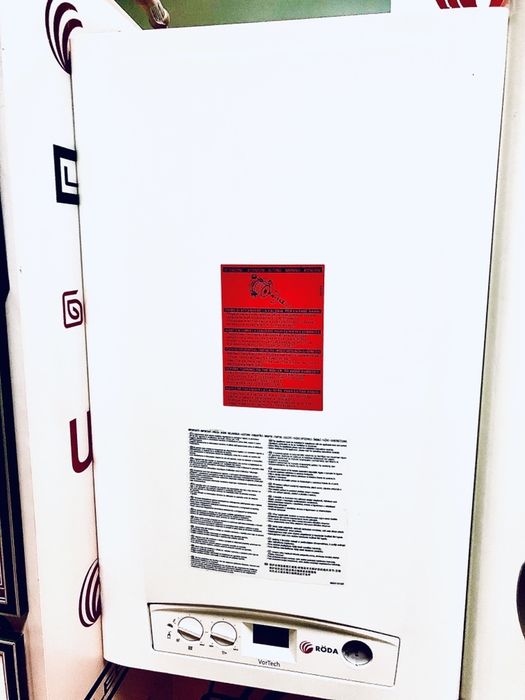 Котёл газовый RODA VorTech Duo CS 24 (турбо). (Италия).