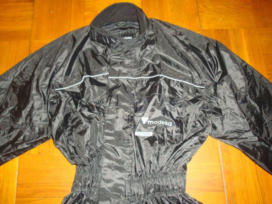 Дождевик-комбинезон MODEKA - НОВЫЙ, размер L-XL( 52-54 )