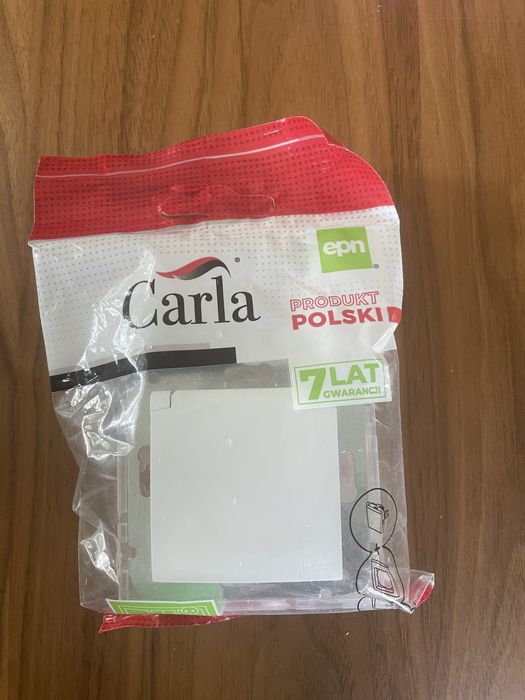 Carla EPN gniazdka włączniki