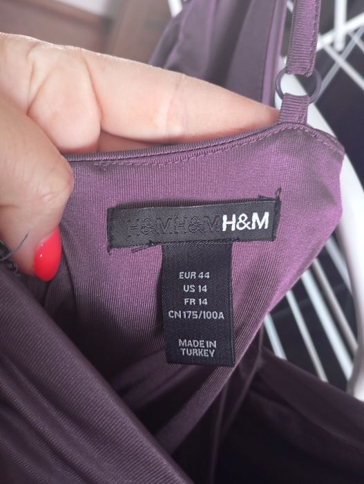 Sukienka na ramiączkach