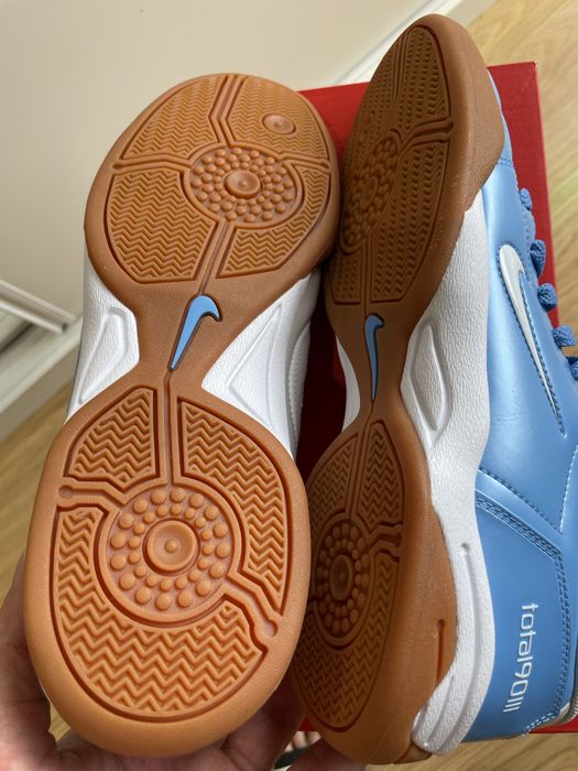 Nike total 90 azul/branco