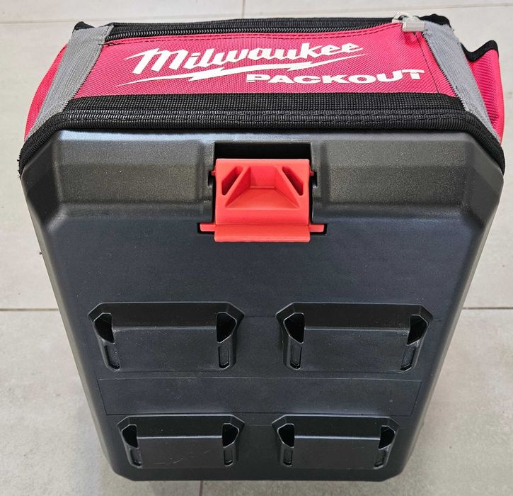 Nowa torba narzędziowa 25cm Packout Milwaukee
