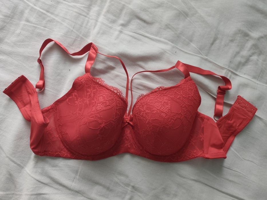 Nowy stanik biustonosz 75 D