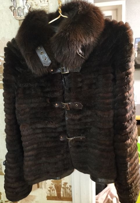 Меховий полушобок