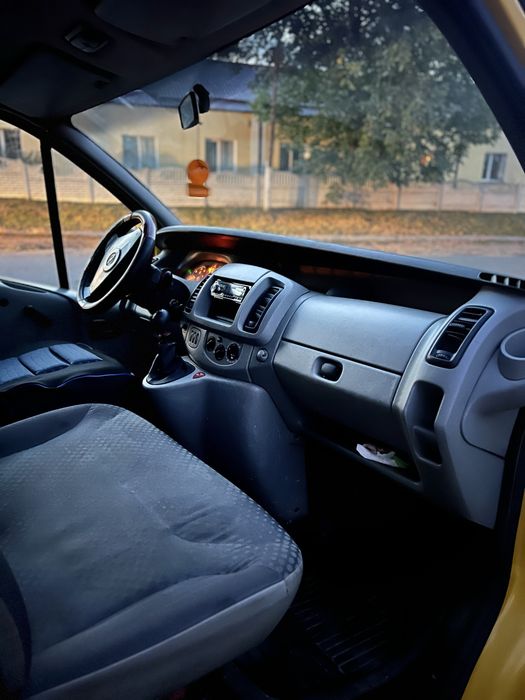 Продам Opel Vivaro