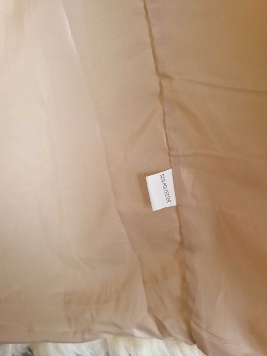 Kamizelka misiowata z zewnątrz