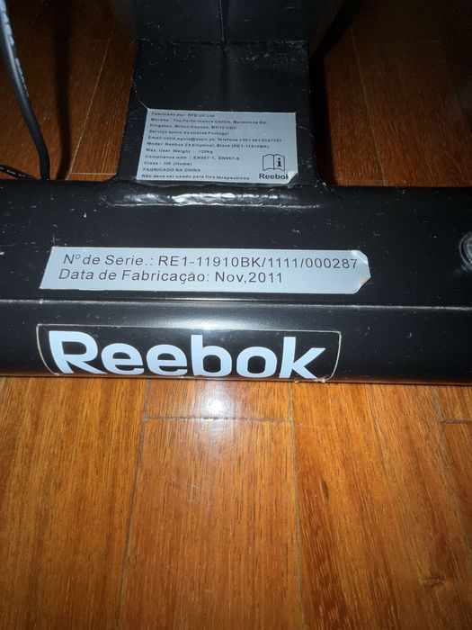 Maquina Eliptica marca Reebok z9 quase nova