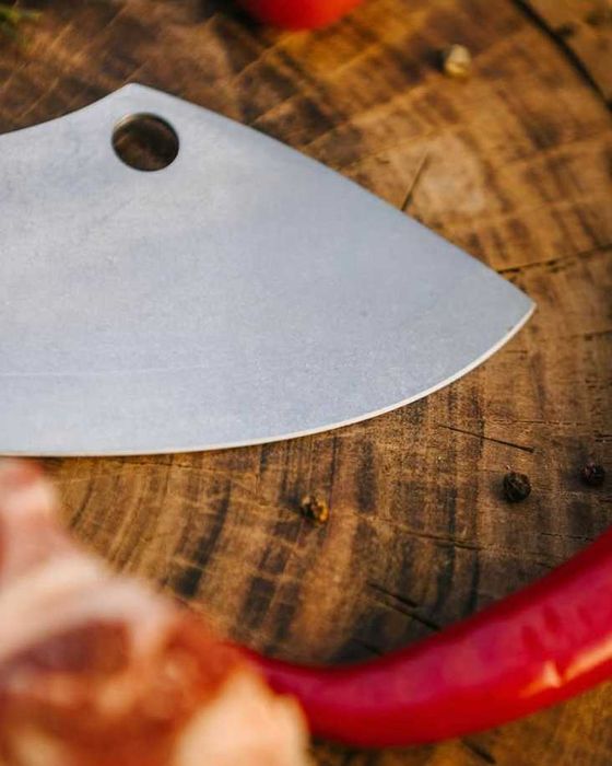 Універсальний кухонний ніж, Универсальный нож тяпка, серб