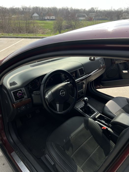 Opel Vectra C 2004 2.2