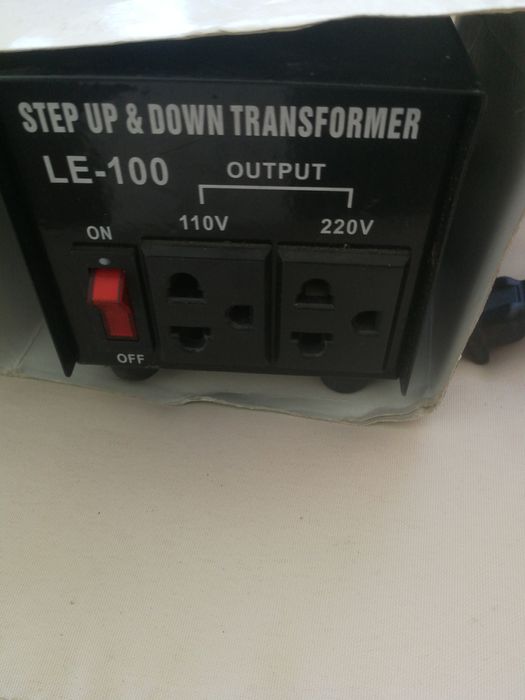 Transformador sistema 110 V para o 220V sistema Português