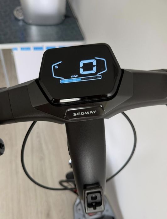 Segway-Ninebot ZT3 Pro (Como Nova) – Trotinete Todo-o-Terreno
